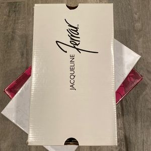 Jacqueline ferrar black heels